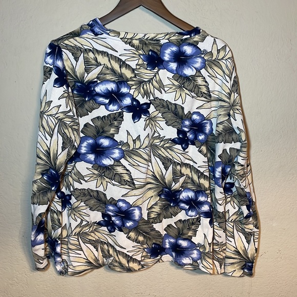 Tropical Print Top - Picture 2 of 6